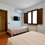 Sa Omu Bianca 3*