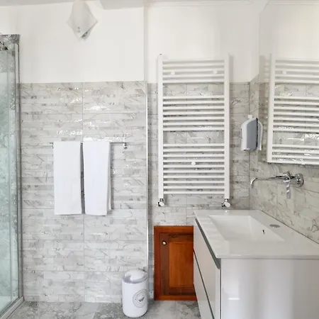 Sa Omu Bianca Penzion