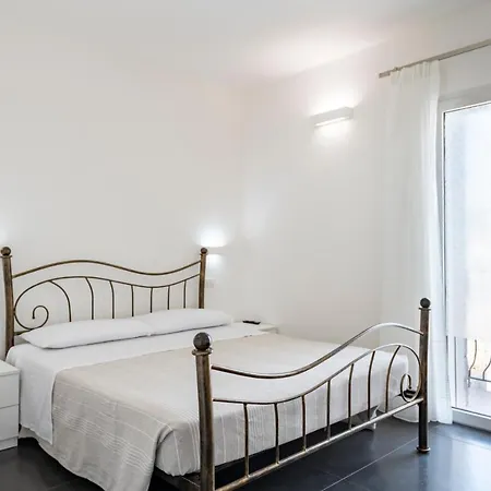 Sa Omu Bianca Guest house