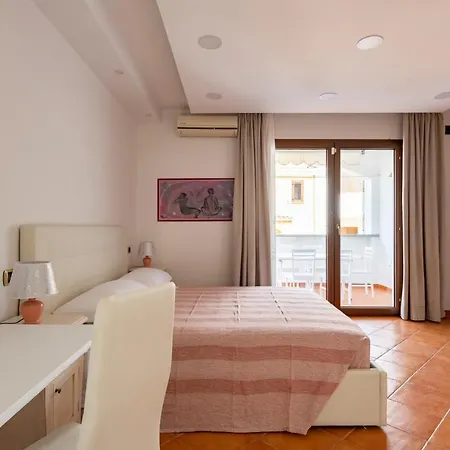 Guest house Sa Omu Bianca