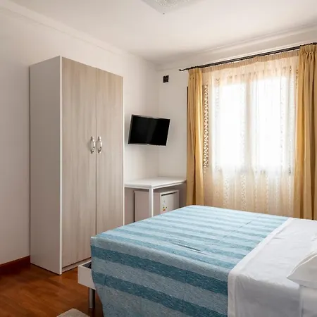 Pensionat Sa Omu Bianca