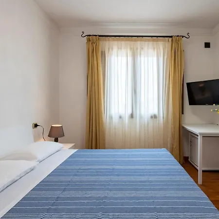 Sa Omu Bianca Guest house 3*